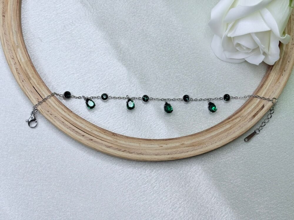 Sterling silver green stone bracelet 